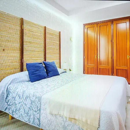 Appartement Malagueta Campos Eliseos Málaga